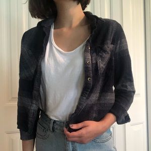 Forever 21 blue/grey cropped flannel